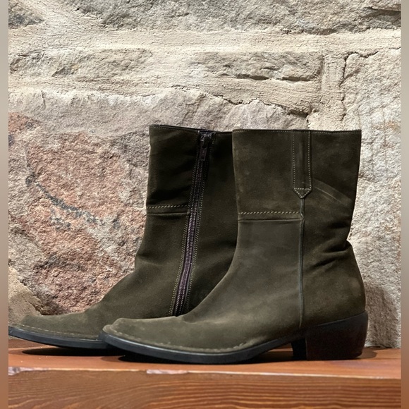 Anthropologie Cordani Green Suede Boots Made in Italy 37.5 37 1/2 - Picture 7 of 11